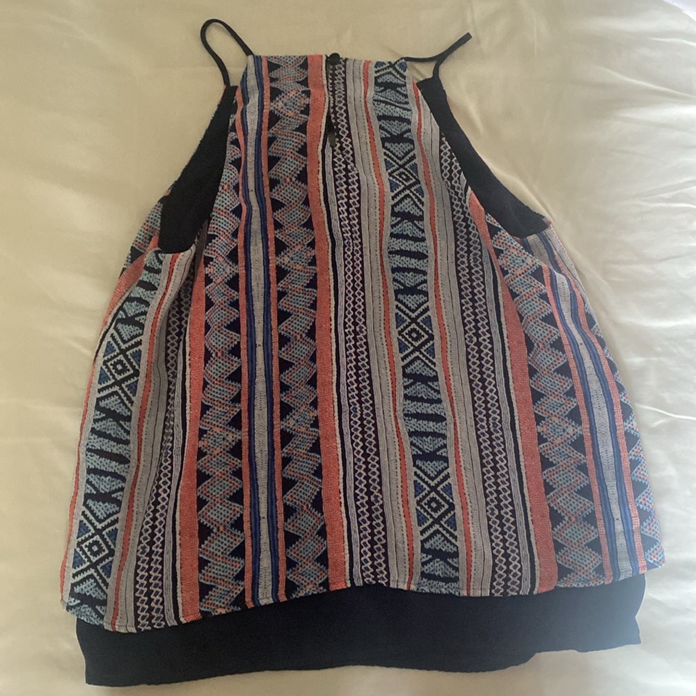 Strappy Tank Top - Picture 3 of 6